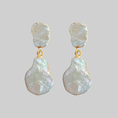 Arella Pearl Earrings