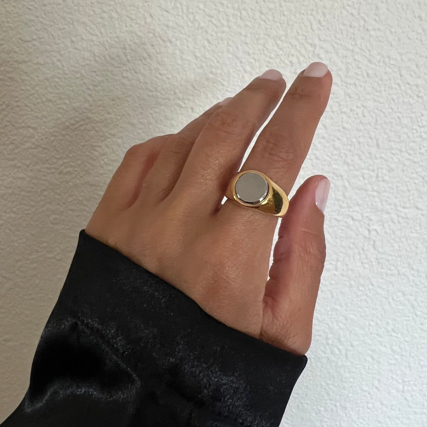 Mixed-Metal Ring