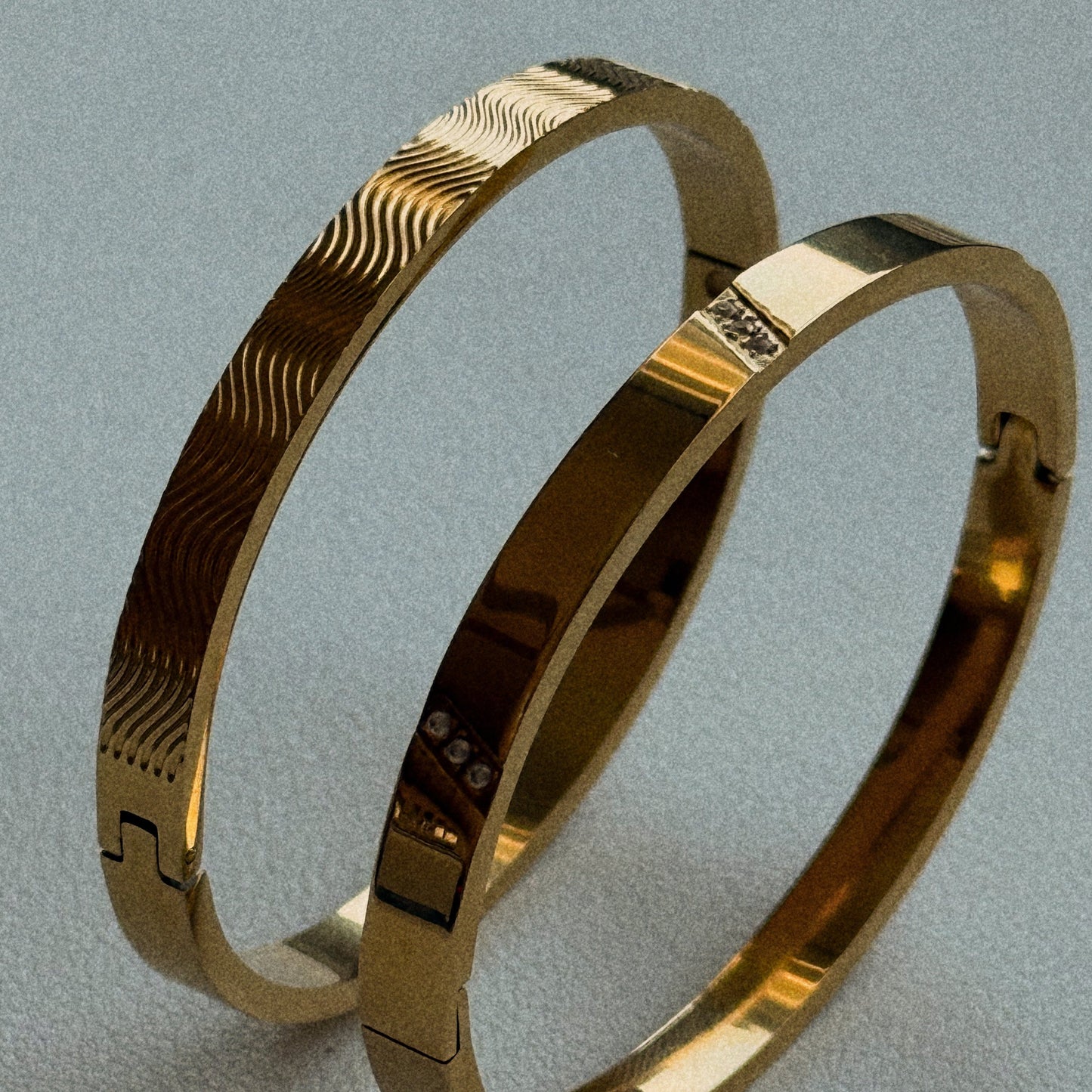 Constantine Wave Pattern Bangle Bracelet