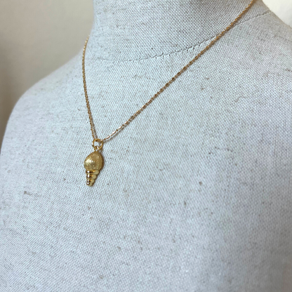 Kai Seashell Pendant Necklace