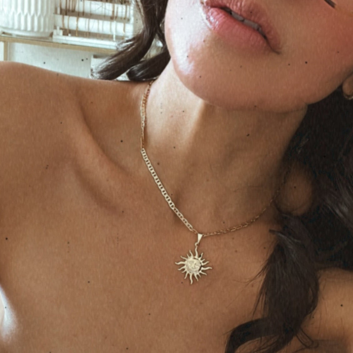 Lā Sun Pendant Necklace