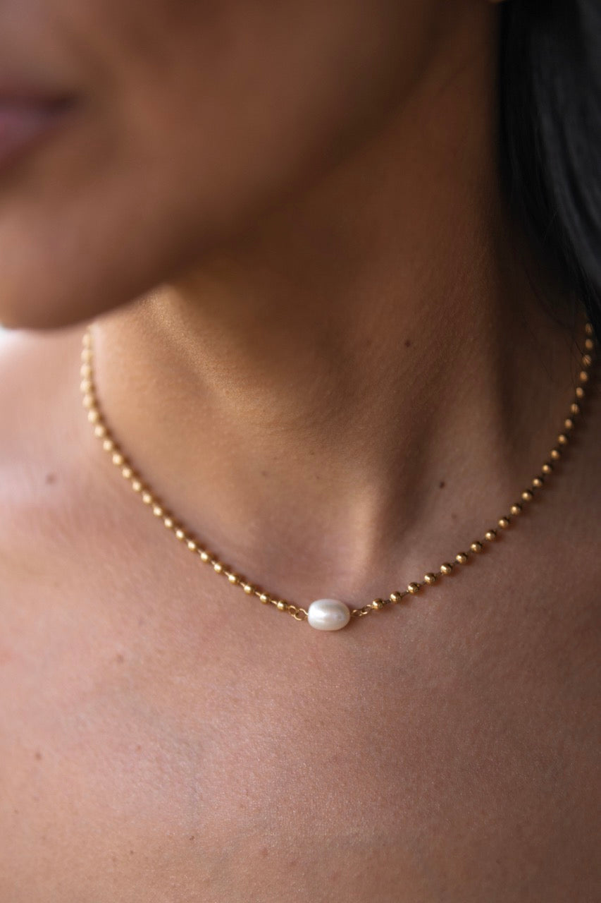 Tabby Single Pearl Ball Chain Necklace