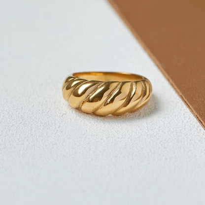 Georgina Croissant Ring